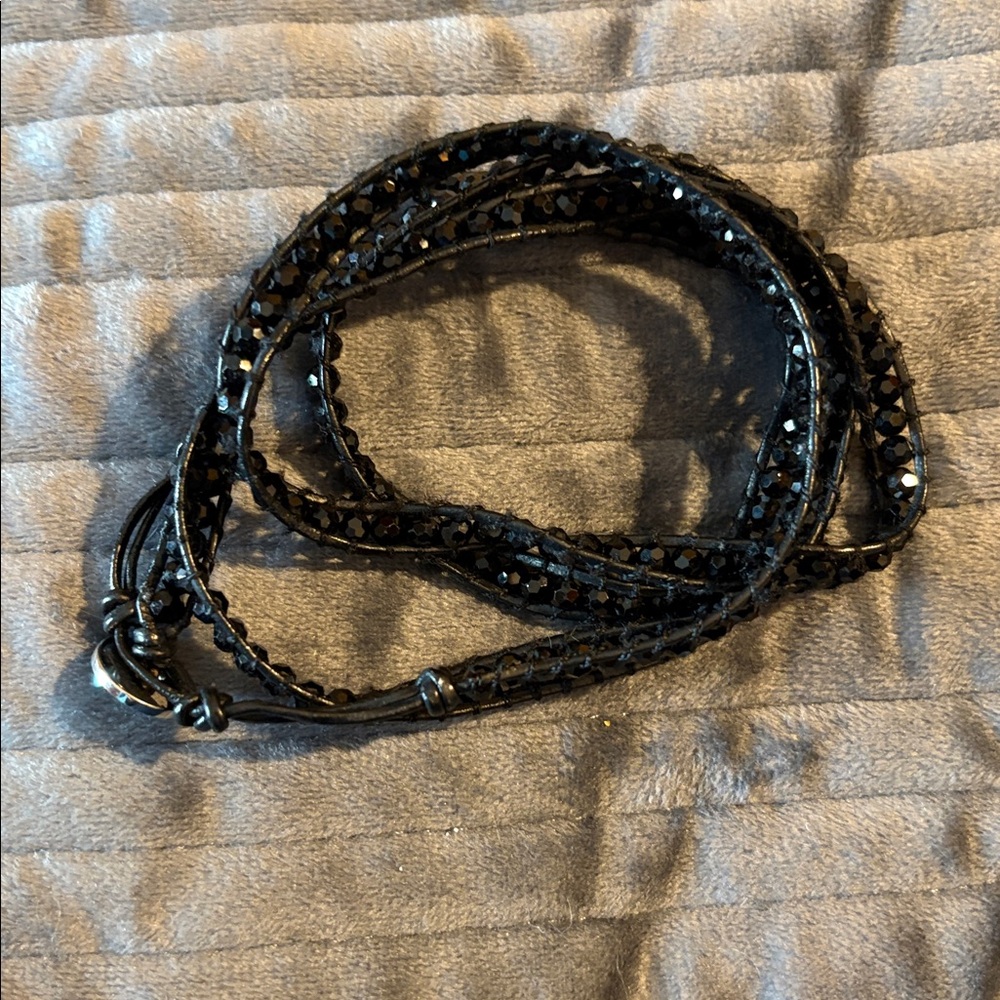 Lot of 7 Victoria Emerson bracelets - Picture 4 of 9